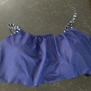 Free flow bikini top